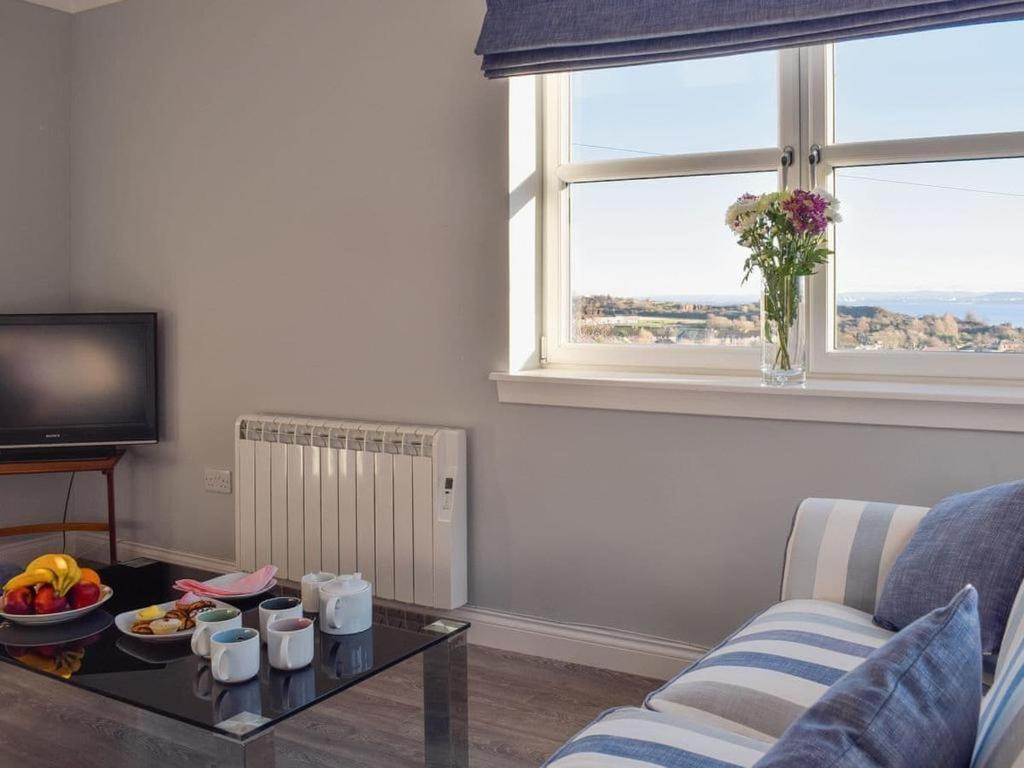 Courtyard Holiday Apartments Інверкитінг Екстер'єр фото
